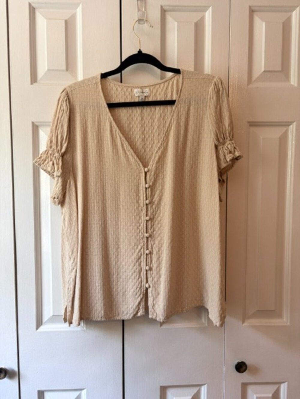 Wonderly 2X Cream Textured Blouse Button Front Ruffle Sleeve Plus Size Boho Top